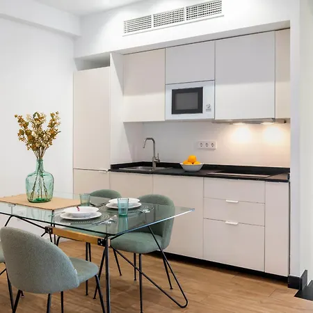 Appartement Spacious Duplex - 2 Private Bathrooms - Workspace Sevilla