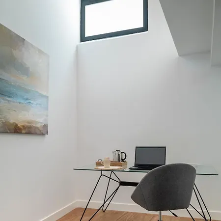 Spacious Duplex - 2 Private Bathrooms - Workspace Apartmán Sevilla